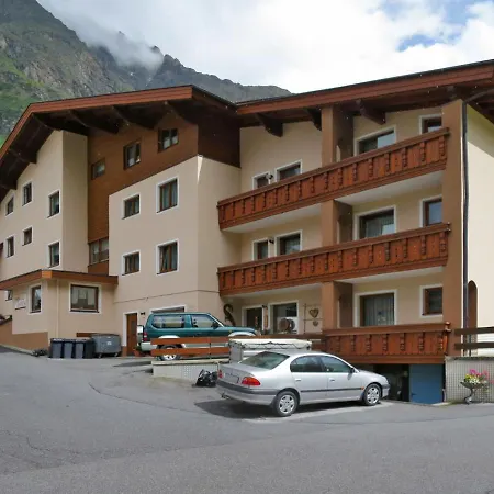 Apartment Daheim - Edelweiss - Pzt382 By Interhome